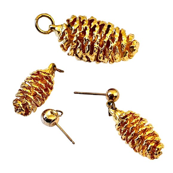 Pine Cone Pendant and Earrings Set Gold Plated As Is Needs Repair - Picture 3 of 7